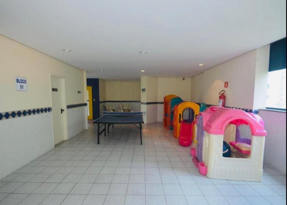 Apto aconchegante, bem localizado, churrasqueira na varanda, serviço de limpeza diária, serviço de praia - Pitangueiras - Guarujá Exterior foto